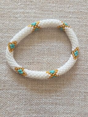 Sashka Co. White Beaded Bracelet with Gold and Turquoise Accents
